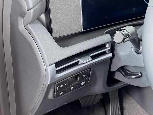 new 2025 Hyundai TUCSON Hybrid car, priced at $35,216