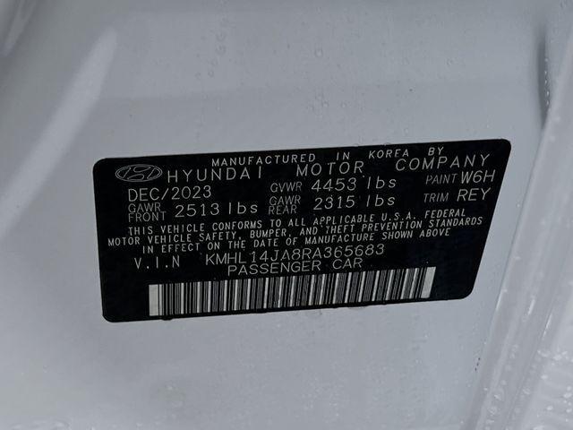 new 2024 Hyundai Sonata car, priced at $30,920