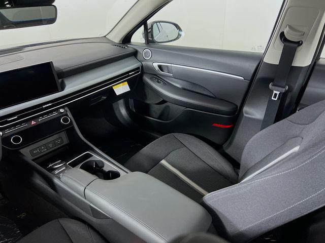 new 2025 Hyundai Sonata car, priced at $28,874