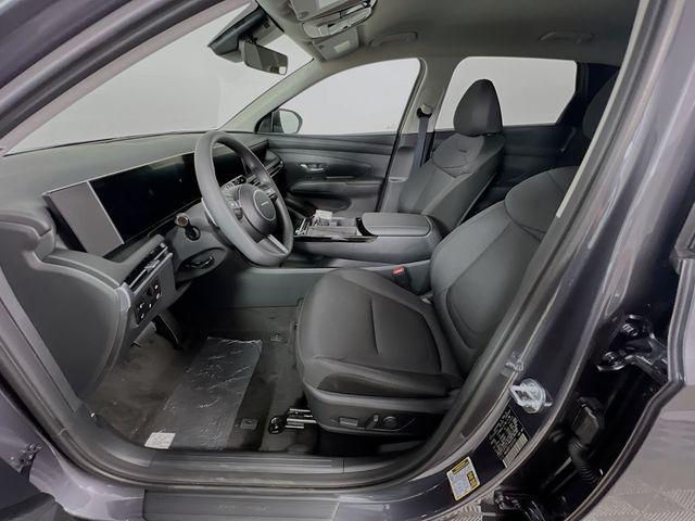 new 2025 Hyundai TUCSON Hybrid car, priced at $33,783
