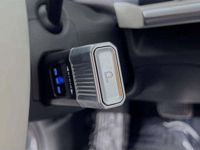 used 2025 Hyundai Santa Fe car, priced at $33,990