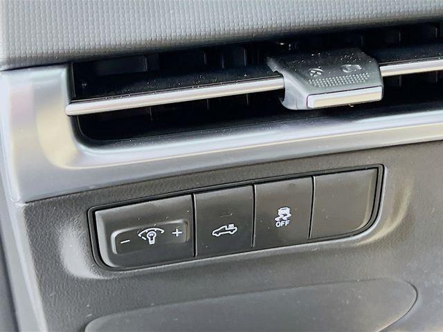 new 2025 Hyundai SANTA CRUZ car, priced at $34,621