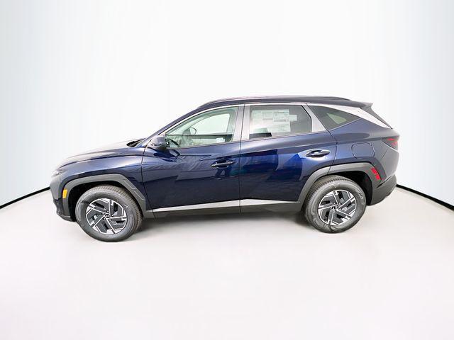 new 2025 Hyundai TUCSON Hybrid car, priced at $33,198