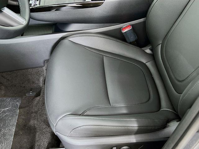 new 2025 Hyundai TUCSON Hybrid car, priced at $36,446