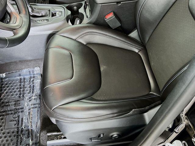 used 2020 Jeep Cherokee car, priced at $17,990