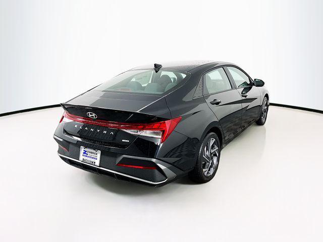 new 2025 Hyundai Elantra car, priced at $28,028