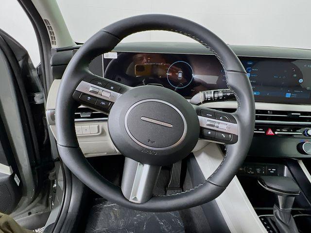 new 2025 Hyundai Tucson car, priced at $33,910