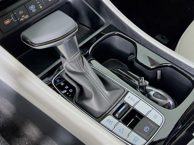 new 2025 Hyundai Tucson car, priced at $33,910
