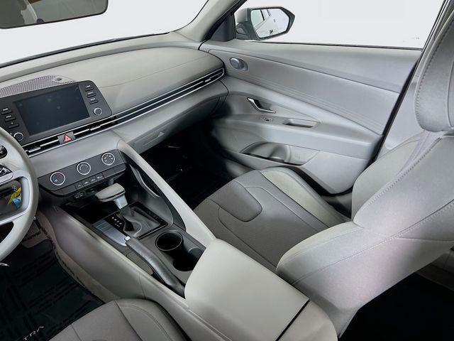 new 2025 Hyundai Elantra car, priced at $22,660