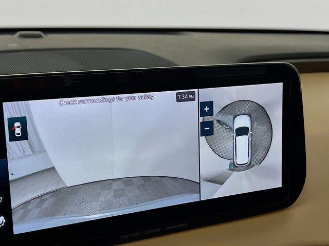 used 2023 Hyundai Santa Fe car, priced at $31,990