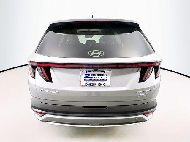 new 2025 Hyundai TUCSON Hybrid car, priced at $36,881