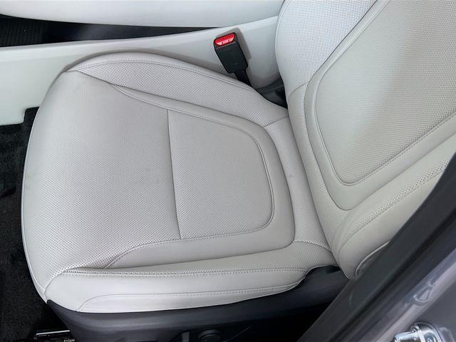new 2025 Hyundai TUCSON Hybrid car, priced at $36,881