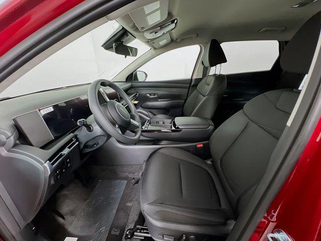 new 2025 Hyundai TUCSON Hybrid car, priced at $32,645