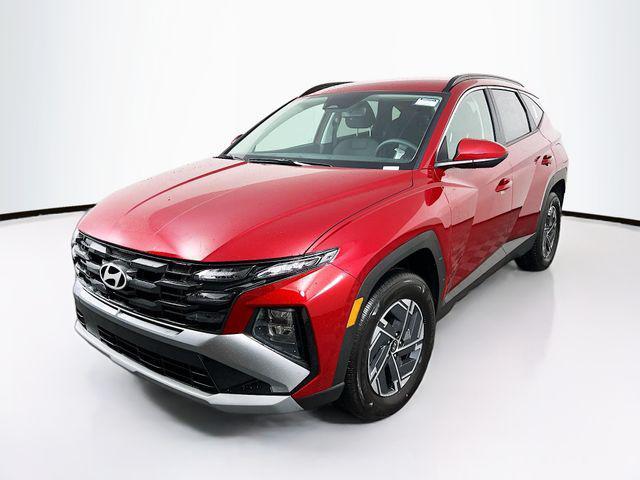 new 2025 Hyundai TUCSON Hybrid car, priced at $32,645
