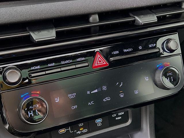 new 2025 Hyundai TUCSON Hybrid car, priced at $35,461