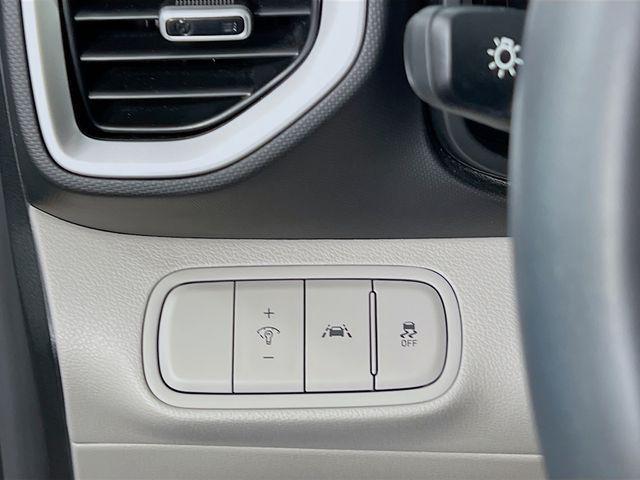 used 2022 Hyundai Venue car, priced at $18,895