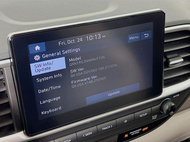 used 2022 Hyundai Venue car, priced at $18,895