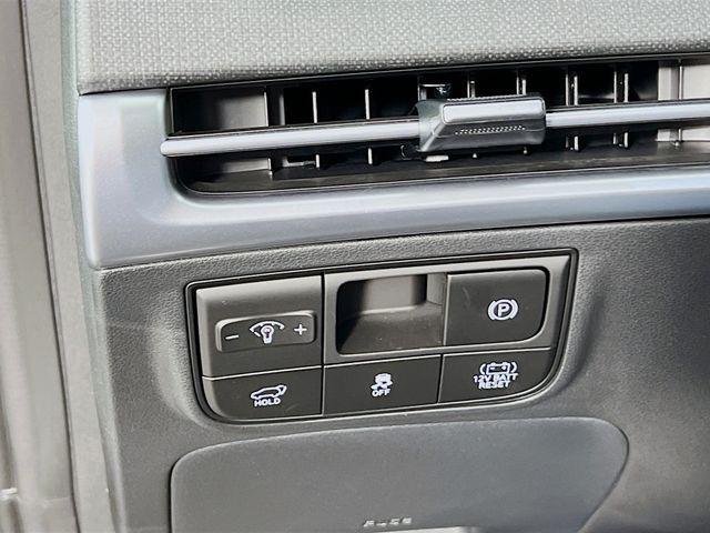 new 2025 Hyundai TUCSON Hybrid car, priced at $34,491