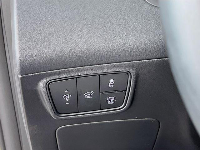 used 2024 Hyundai TUCSON Hybrid car, priced at $33,979