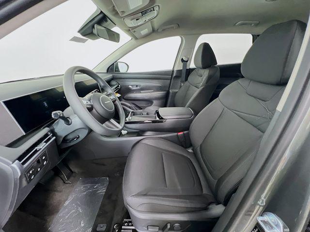 new 2026 Hyundai TUCSON Hybrid car, priced at $32,199
