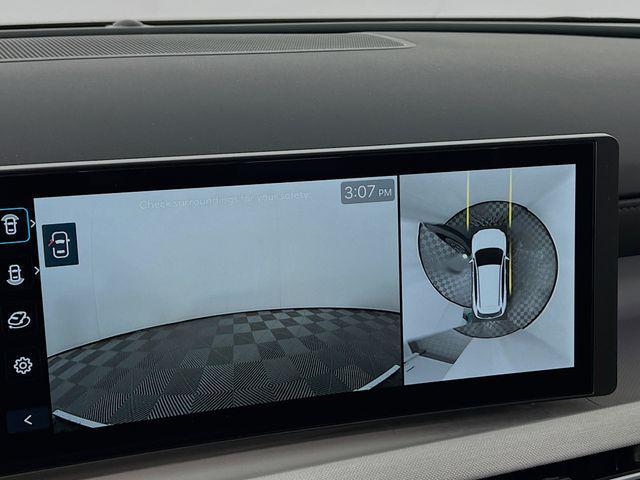 new 2026 Hyundai TUCSON Hybrid car, priced at $40,807