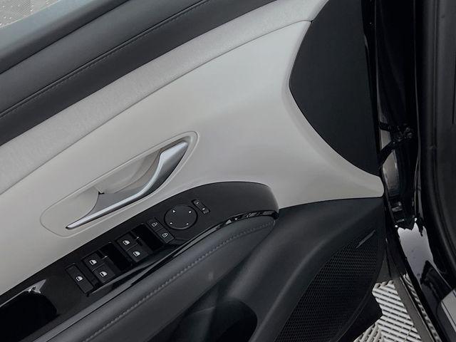 new 2026 Hyundai TUCSON Hybrid car, priced at $40,807