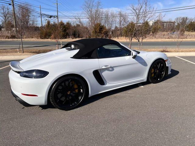 used 2022 Porsche 718 Spyder car, priced at $139,988