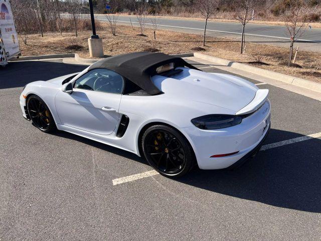 used 2022 Porsche 718 Spyder car, priced at $139,988