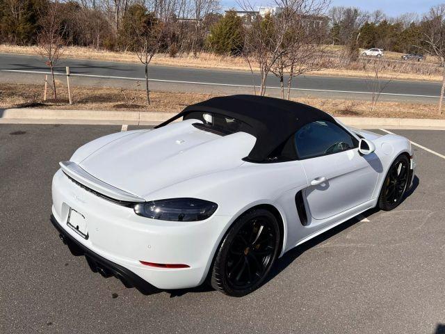 used 2022 Porsche 718 Spyder car, priced at $139,988