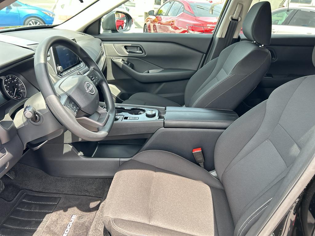 used 2025 Nissan Rogue car, priced at $29,995