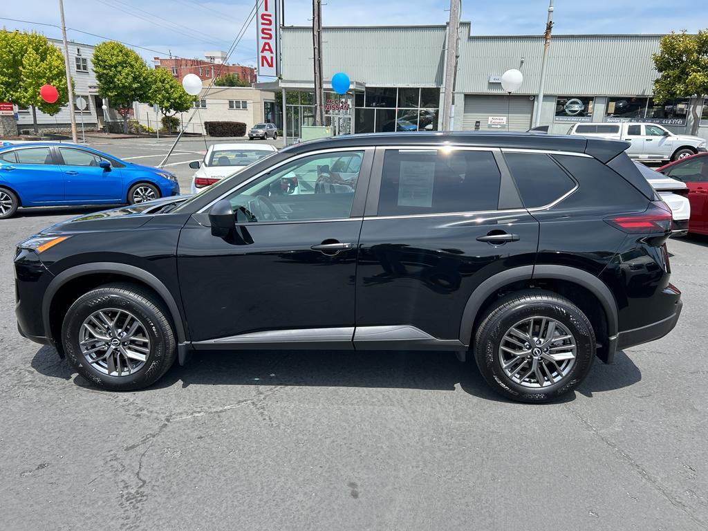 used 2025 Nissan Rogue car, priced at $29,995