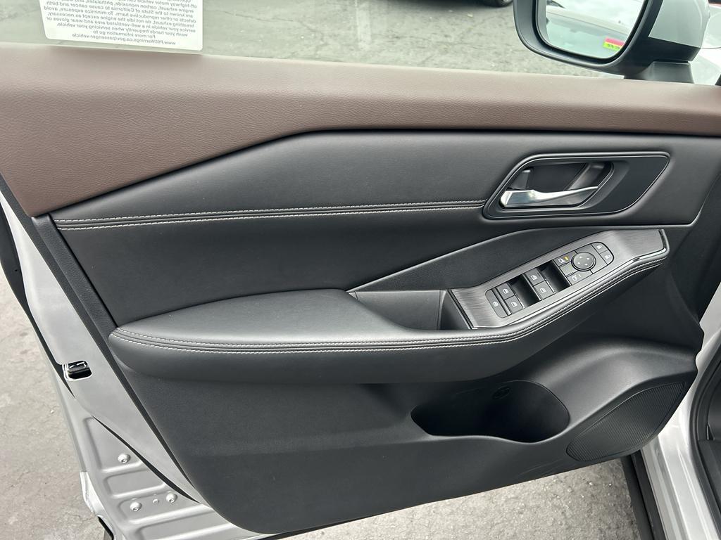 used 2023 Nissan Rogue car, priced at $28,995