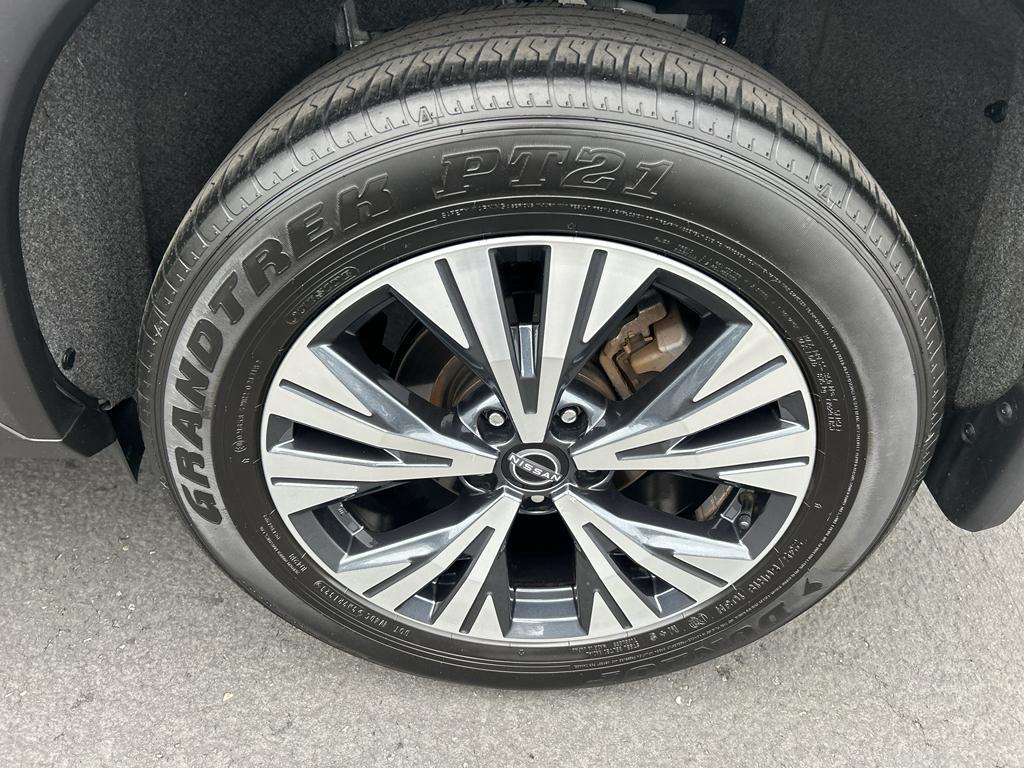 used 2023 Nissan Rogue car, priced at $28,995