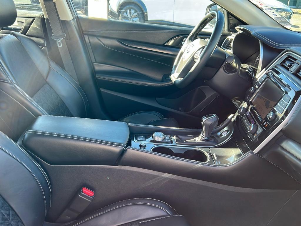 used 2019 Nissan Maxima car, priced at $26,995