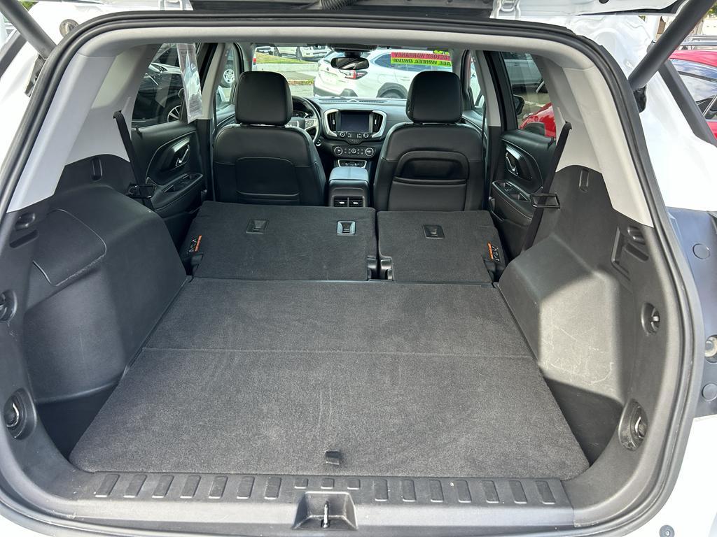 used 2023 GMC Terrain car, priced at $26,995