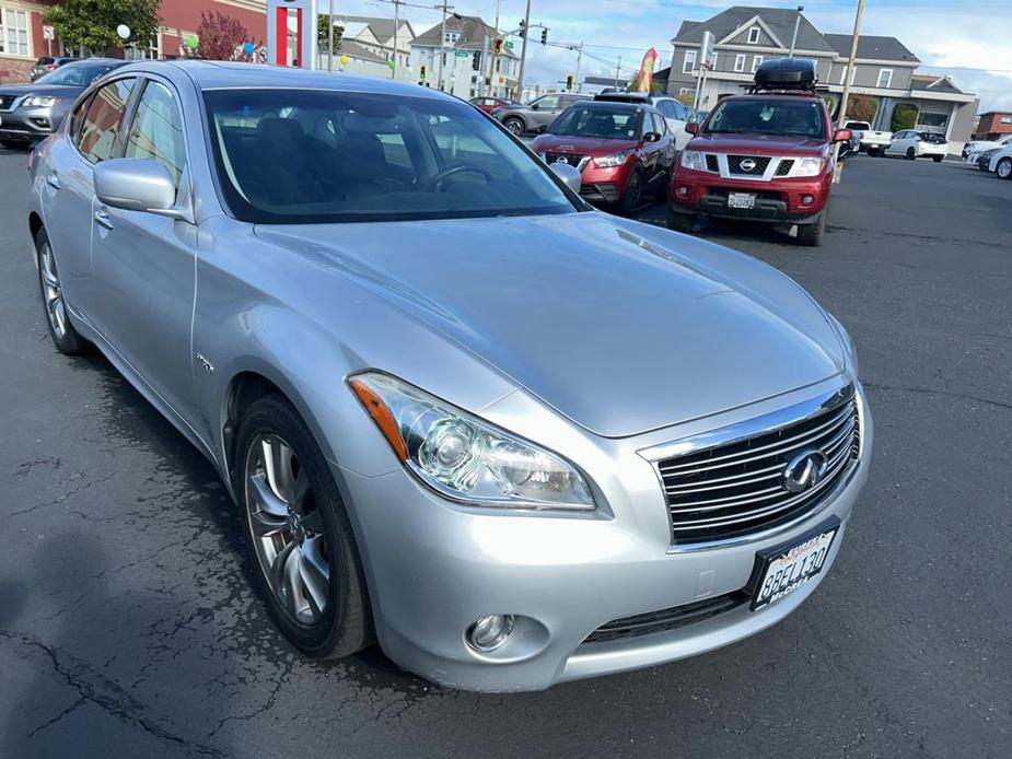 used 2013 INFINITI M35h car, priced at $17,995