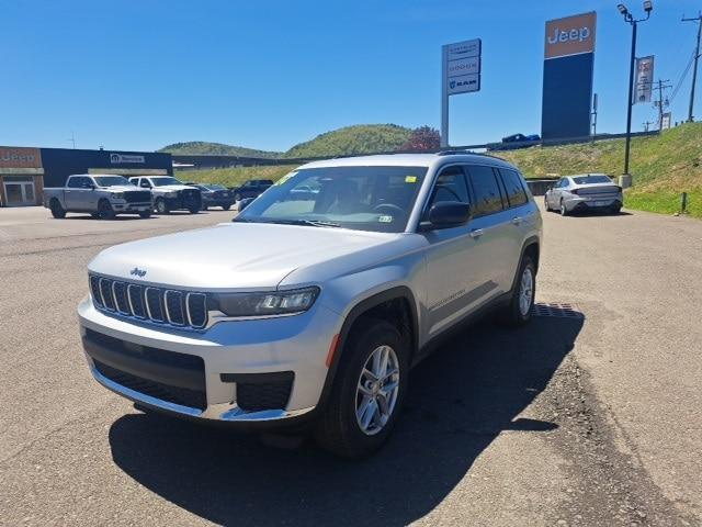 new 2024 Jeep Grand Cherokee L car, priced at $42,999