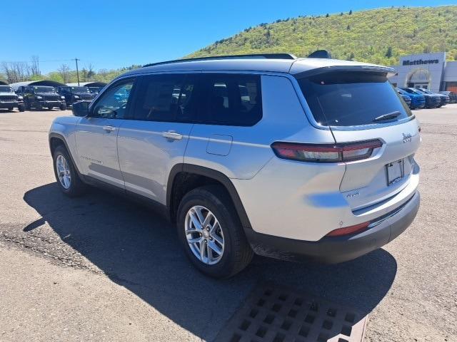 new 2024 Jeep Grand Cherokee L car, priced at $41,999