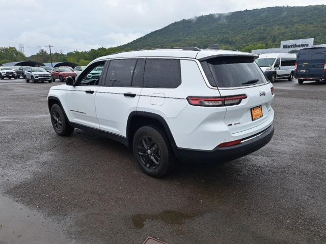used 2022 Jeep Grand Cherokee L car, priced at $27,770