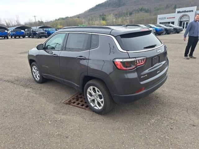 new 2024 Jeep Compass car, priced at $37,499