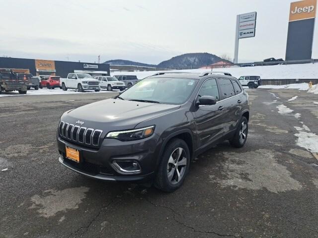 used 2021 Jeep Cherokee car, priced at $26,490