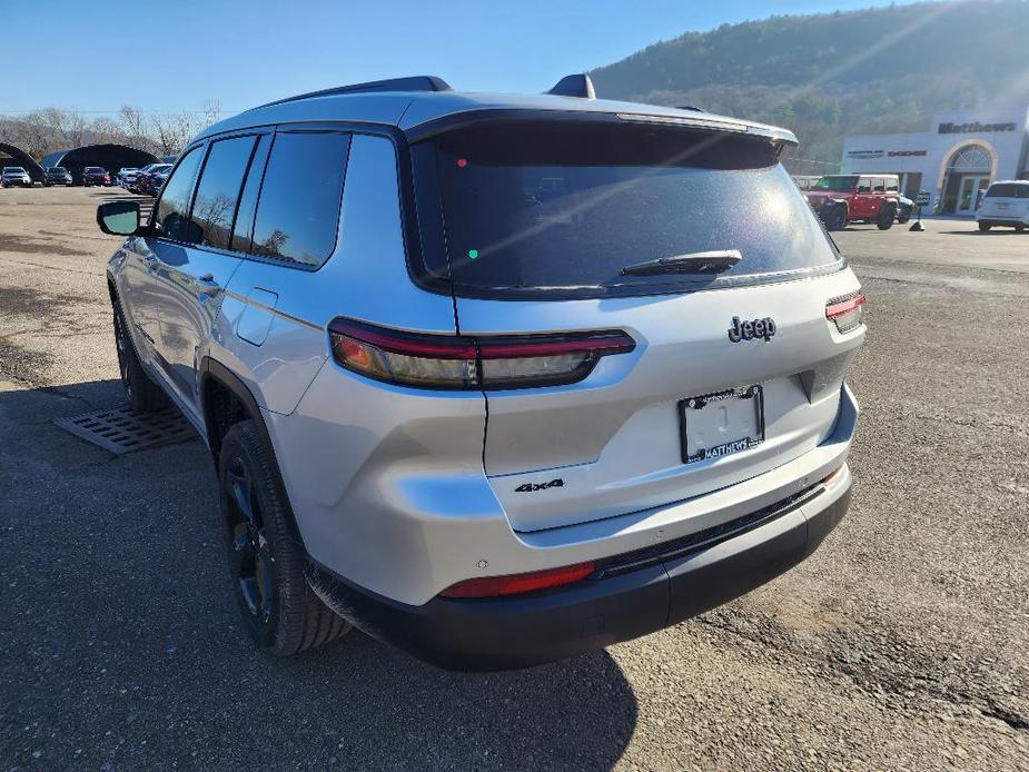 new 2024 Jeep Grand Cherokee L car, priced at $47,999