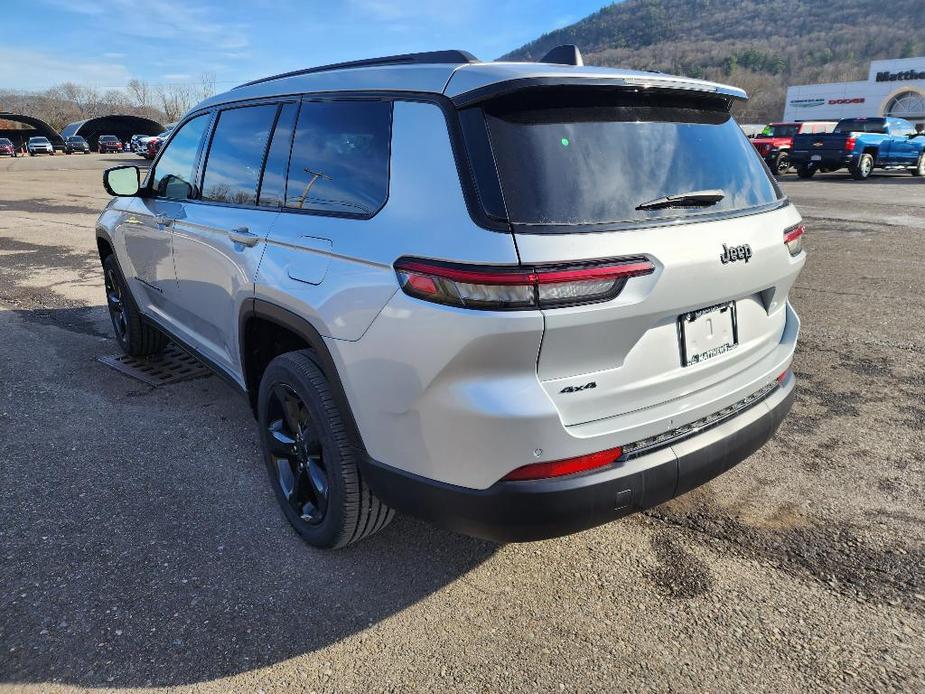 new 2024 Jeep Grand Cherokee L car, priced at $48,999