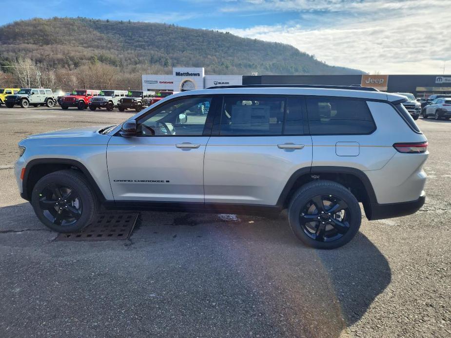 new 2024 Jeep Grand Cherokee L car, priced at $47,999