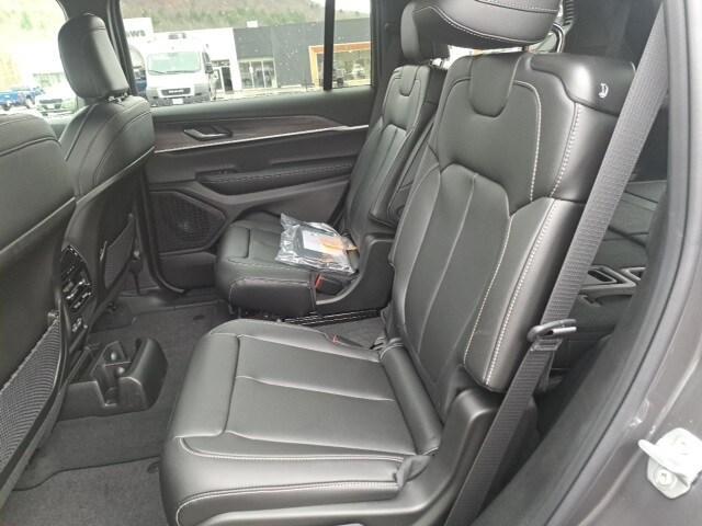 new 2025 Jeep Grand Cherokee L car, priced at $53,813