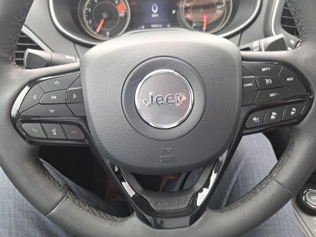 used 2023 Jeep Cherokee car, priced at $22,770