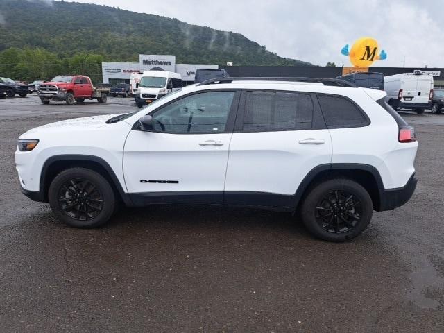 used 2023 Jeep Cherokee car, priced at $22,770