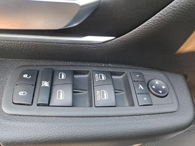used 2022 Ram 1500 car, priced at $39,721