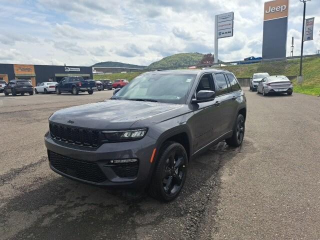 new 2024 Jeep Grand Cherokee car, priced at $50,999