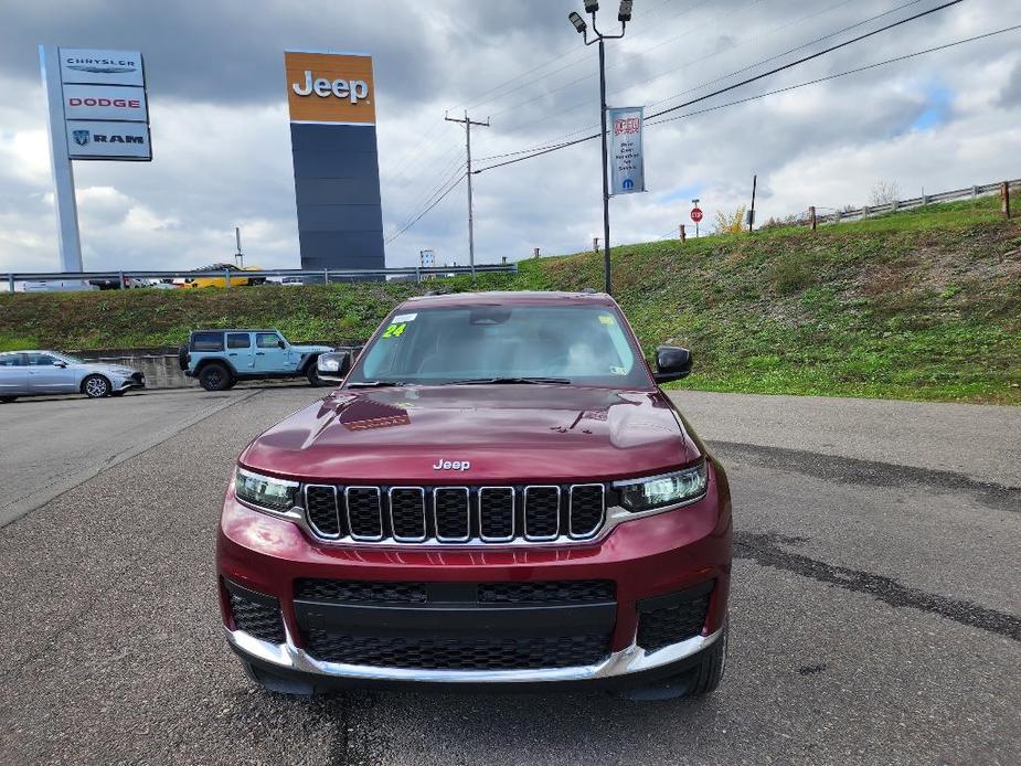 new 2024 Jeep Grand Cherokee L car, priced at $41,999